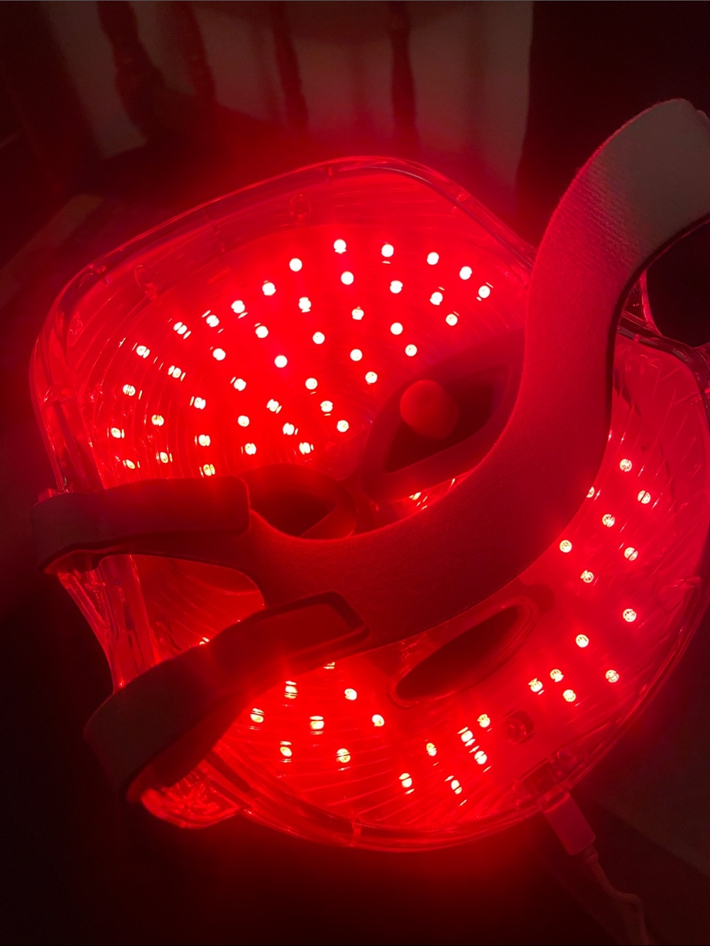 LED Facial Mask for Women Skincare - White, - Picture 16 of 17